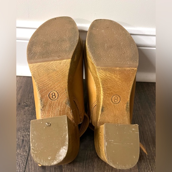 UNIVERSAL THREAD - Watson Platform Clog Heels Tan - Women’s Size 8 - Picture 8 of 8